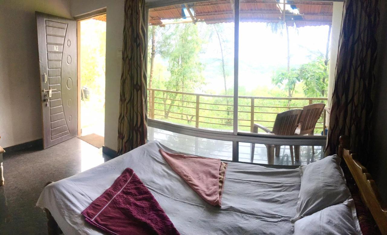 White Elephant Restaurant & Cottages Gokarna Gokarna  Esterno foto
